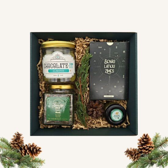 Ziemassvētku dāvanu komplekts "Latvju gars"